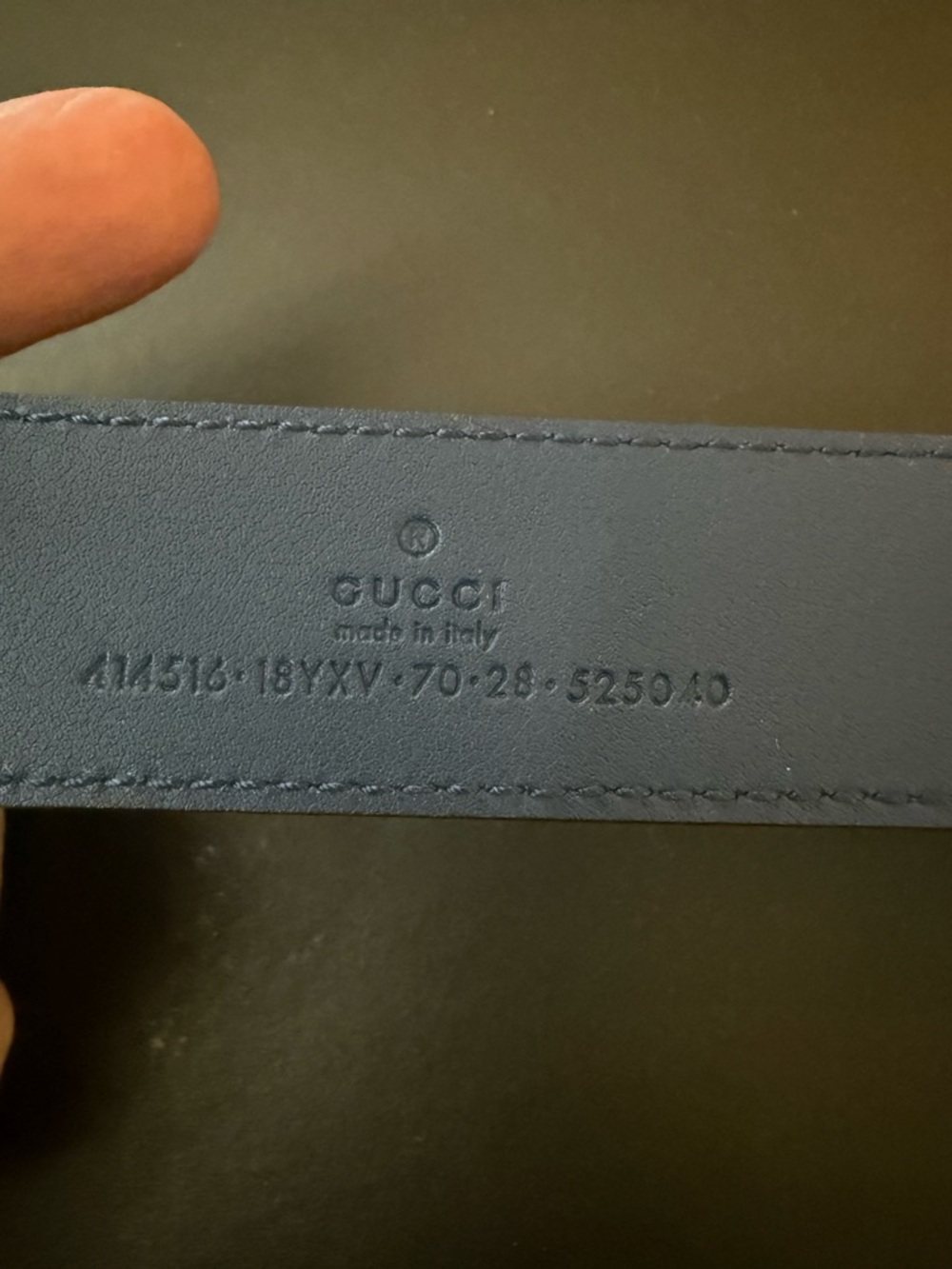 Brand new Gucci Blue Patent Double G Belt size 70 comes with box - Picture 8 of 8